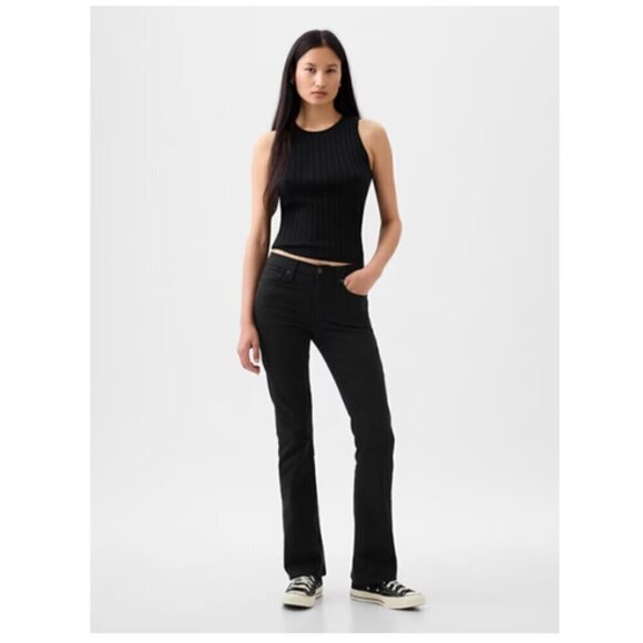 GAP Mid Rise Bootcut Jeans Soft Stretch True Black Size 2/26 NWT RT$60 Comfy - Picture 1 of 13